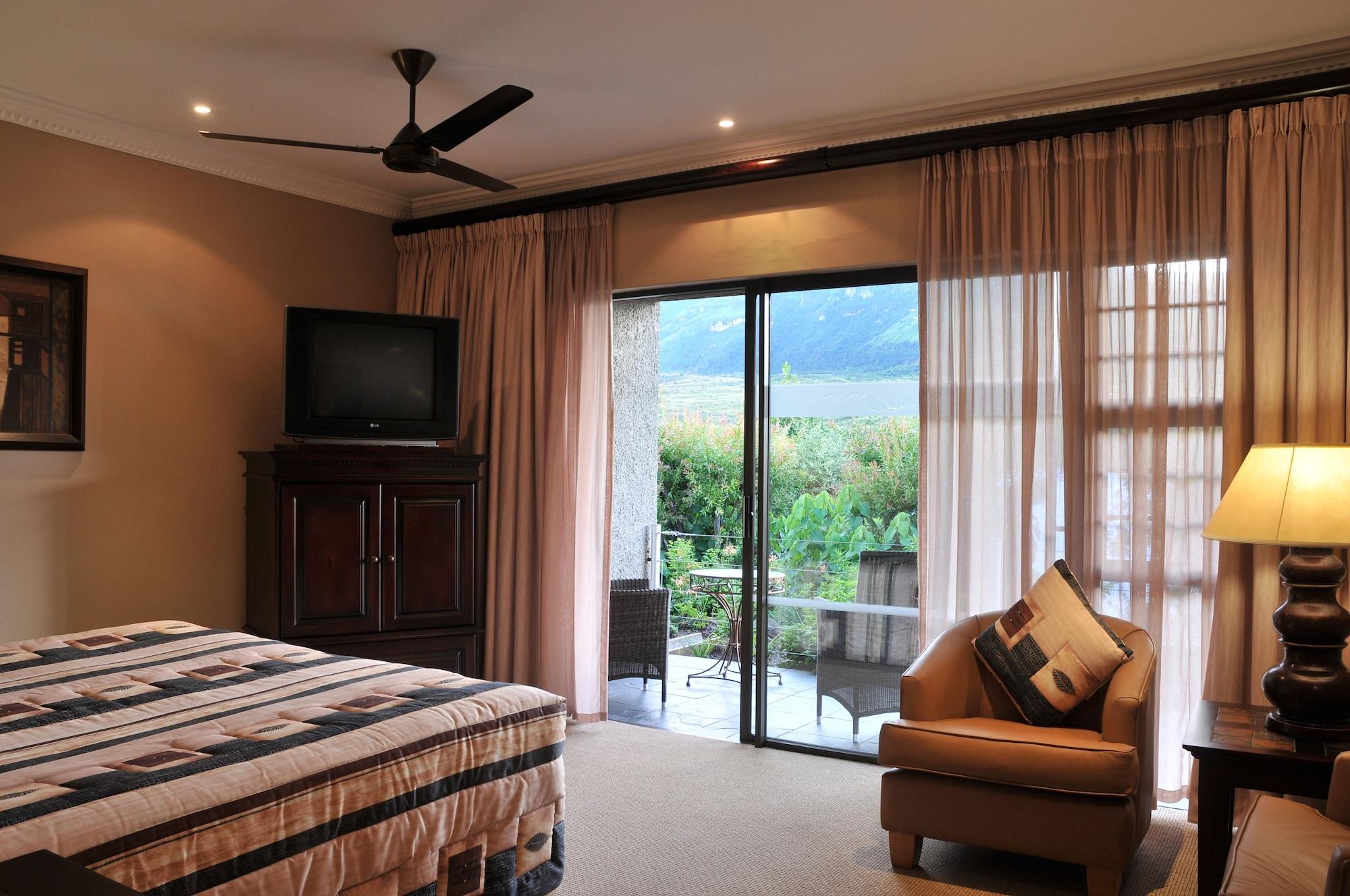 ווינטרטון Cathedral Peak Hotel מראה חיצוני תמונה